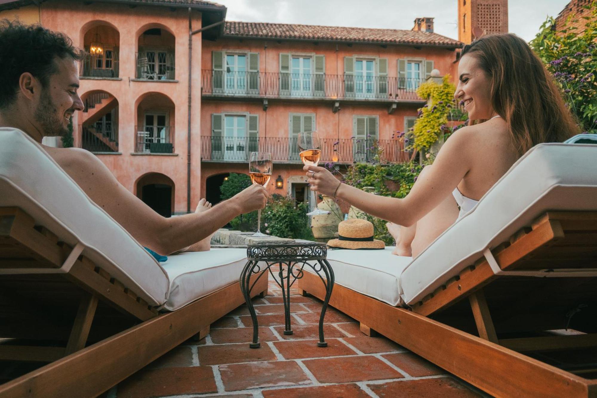 Relais Conac 1888 - Luxury B&B - Adults Only Castelnuovo Don Bosco ภายนอก รูปภาพ