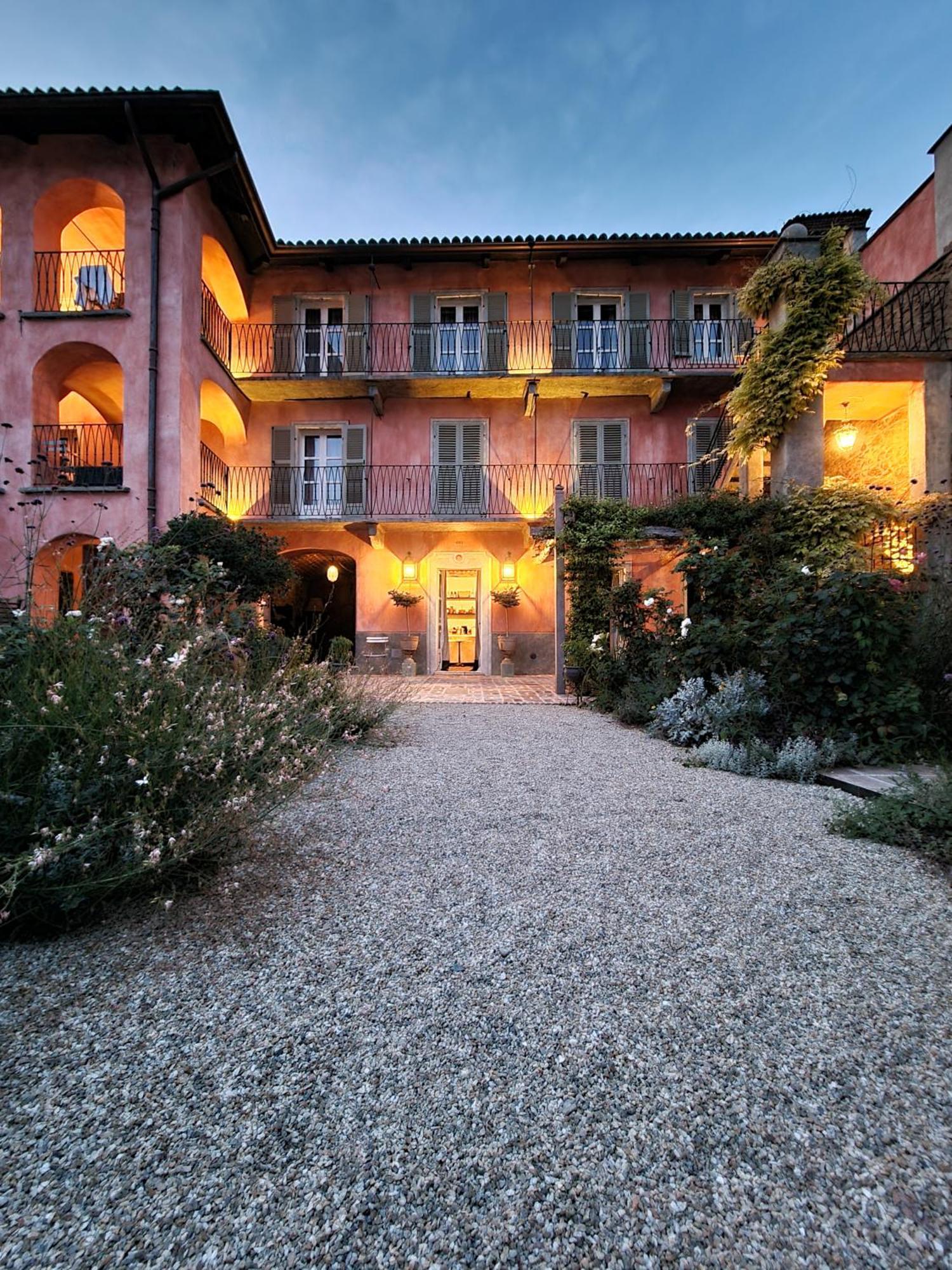 Relais Conac 1888 - Luxury B&B - Adults Only Castelnuovo Don Bosco ภายนอก รูปภาพ